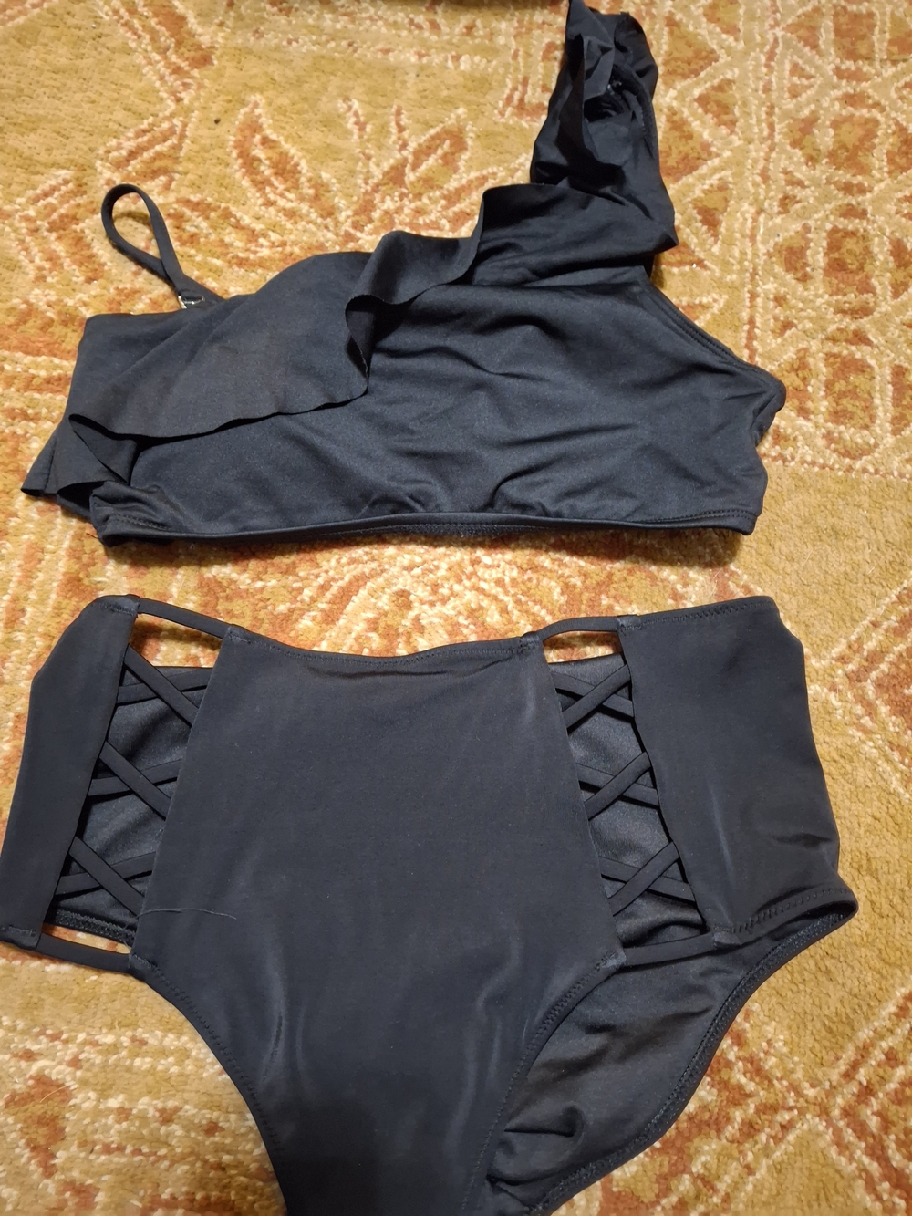 SW119 — Shade & Shore Kona Sol Black Two Piece Bikini Swimsuit Small